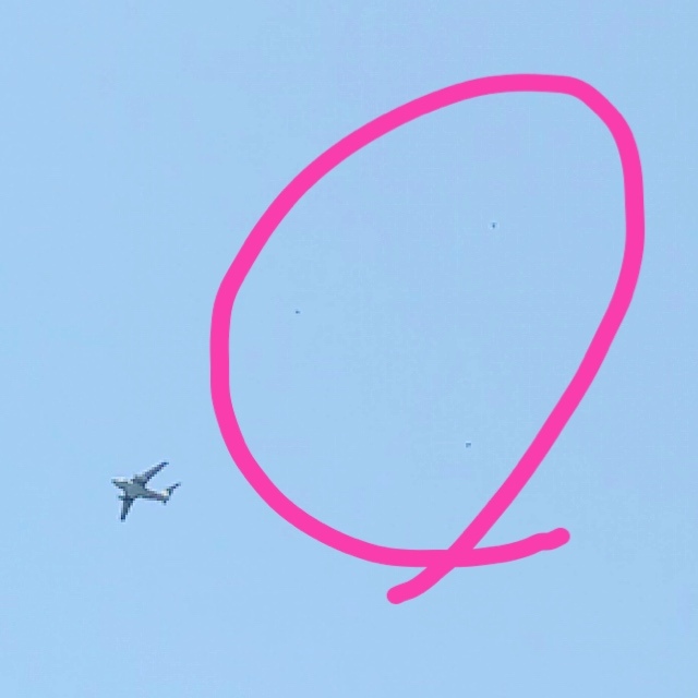 UFO�H